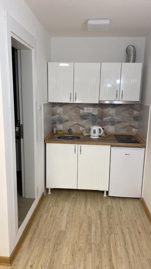 Garden Apartmani 3 Belgrado Exterior foto